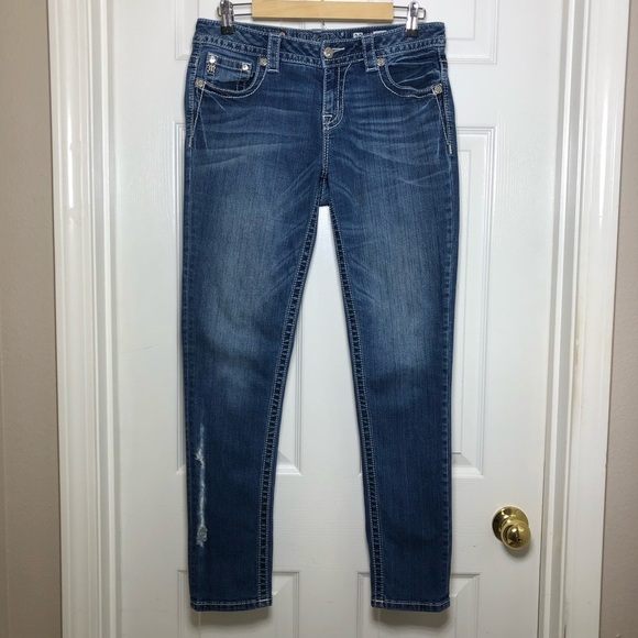 Miss Me Stretchy Distressed Detail Mid Rise Skinny Medium Wash Jeans  29 - Picture 2 of 15
